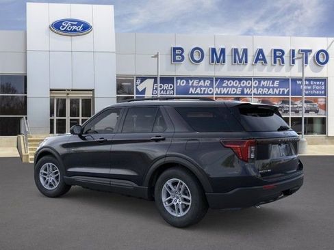 New 2026 Ford Explorer Active AWD/4WD image 4