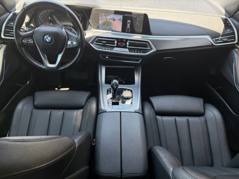 Used 2019 BMW X5 xDrive40i w/ Convenience Package AWD/4WD image 12