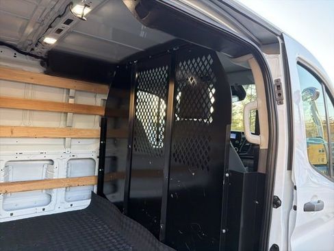 Used 2024 Ford Transit 250 Low Roof w/ Exterior Upgrade Package RWD image 23