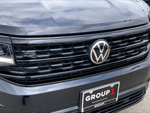 Used 2023 Volkswagen Atlas SEL R-Line AWD/4WD image 30