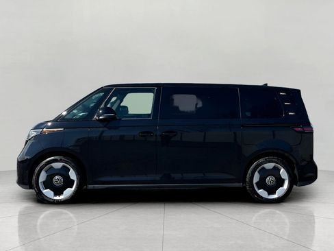 New 2025 Volkswagen ID. Buzz Pro S RWD image 4