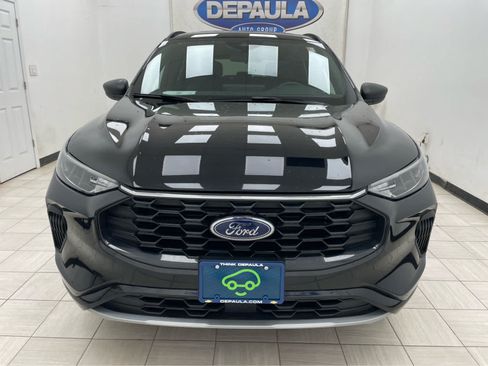 Used 2023 Ford Escape ST-Line w/ Tech Pack #1 AWD/4WD image 18