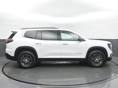 Certified 2026 GMC Acadia Elevation w/ LPO, Floor Liner Package AWD/4WD image 6