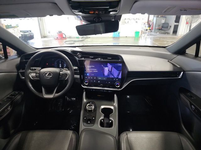 Used 2023 Lexus RZ 450e Premium w/ Technology Package AWD/4WD image 29