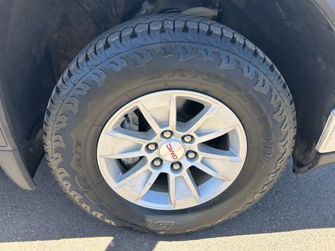 Certified 2023 GMC Sierra 1500 SLE AWD/4WD image 9