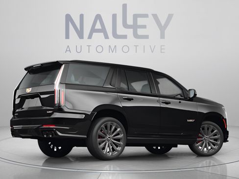 Used 2025 Cadillac Escalade V w/ LPO, ONYX Package AWD/4WD image 6