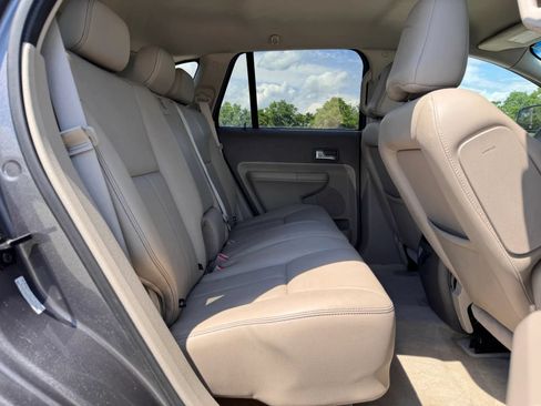 Used 2010 Ford Edge Limited FWD image 25