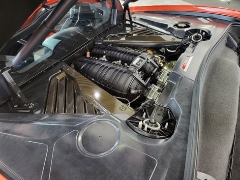 Used 2025 Chevrolet Corvette Z06 w/ Z07 Performance Package RWD image 11