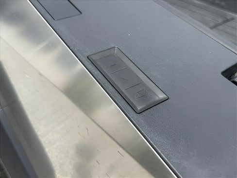 Used 2024 Tesla Cybertruck AWD Crew Cab image 17