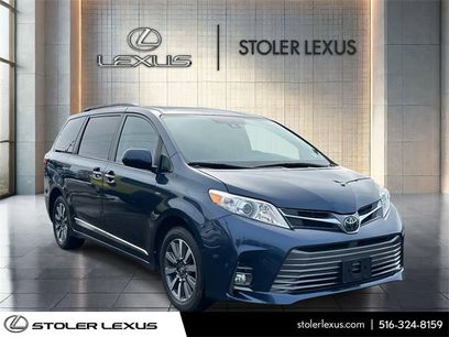 Used 2020 Toyota Sienna XLE