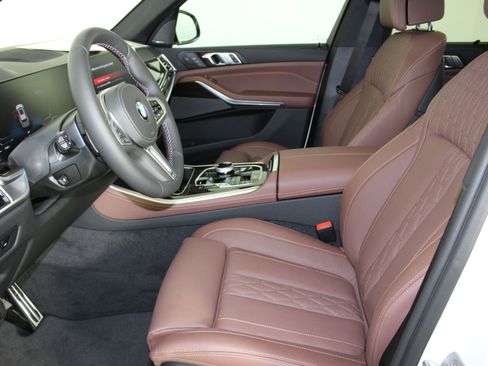 New 2026 BMW X5 M60i w/ Executive Package image 4