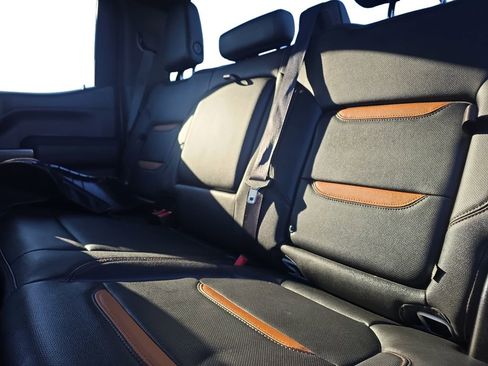 Used 2021 GMC Sierra 1500 AT4 image 14