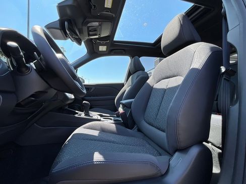 Used 2025 Subaru Forester Premium image 11