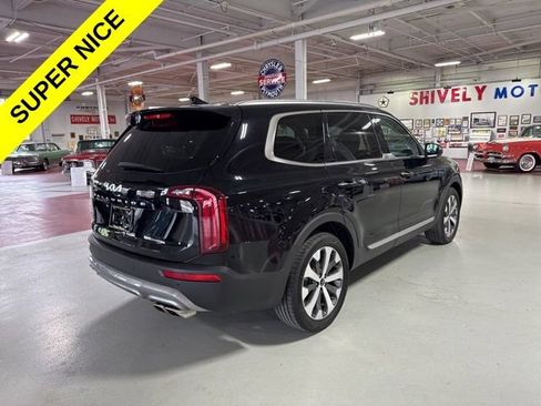 Used 2022 Kia Telluride S AWD/4WD image 5