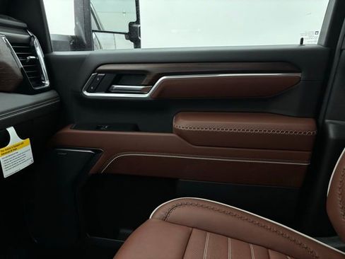 New 2026 GMC Sierra 2500 Denali Ultimate image 46