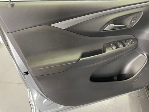 New 2026 Buick Envista Preferred FWD image 12