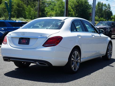 Used 2018 Mercedes-Benz C 300 4MATIC Sedan image 5