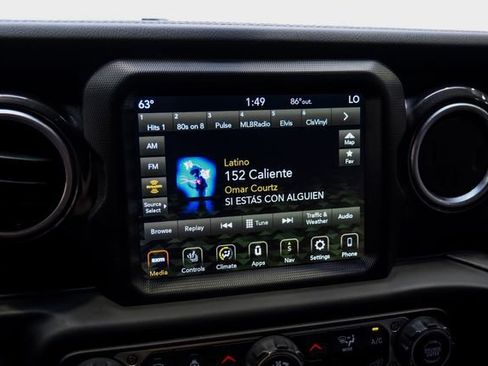 Used 2022 Jeep Wrangler Unlimited Sahara AWD/4WD image 60