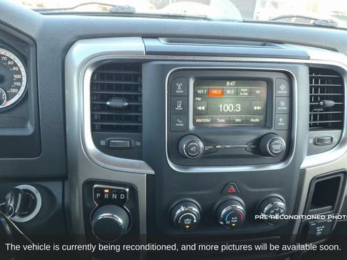 Used 2015 RAM 1500 Big Horn RWD image 17