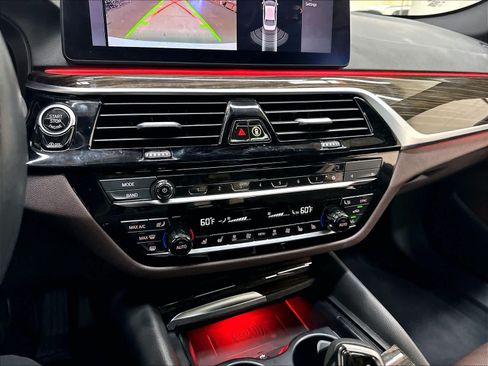 Used 2023 BMW 530i w/ Executive Package RWD image 34