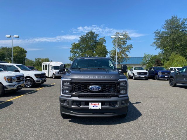 New 2026 Ford F250 XL w/ STX Appearance Package AWD/4WD image 2