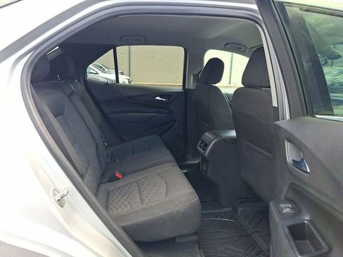 Used 2019 Chevrolet Equinox LT AWD/4WD image 24