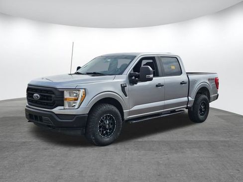 Used 2021 Ford F150 XL w/ Trailer Tow Package image 7