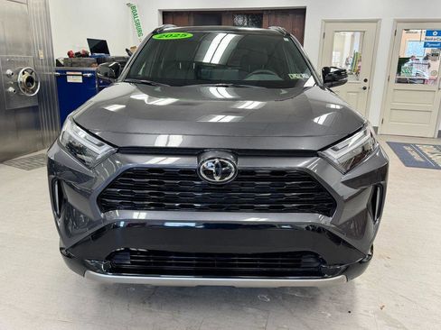 Used 2025 Toyota RAV4 XSE w/ Weather Package image 31