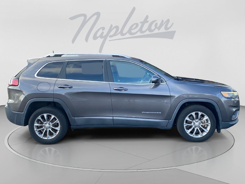 Used 2019 Jeep Cherokee Latitude Plus FWD image 7