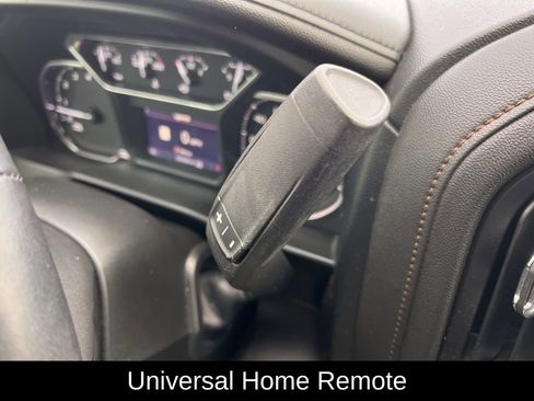 Used 2022 GMC Sierra 1500 AT4 w/ AT4 Premium Package image 23