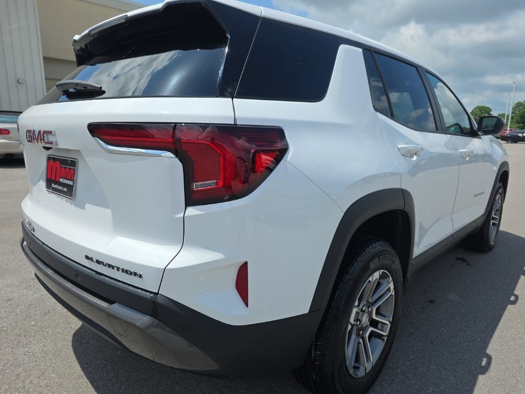 Used 2026 GMC Terrain Elevation FWD image 5