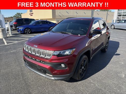 Used 2022 Jeep Compass Latitude w/ Sun and Sound Group AWD/4WD image 26