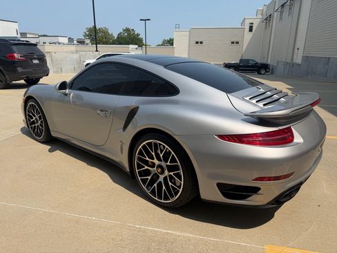 Used 2015 Porsche 911 Turbo S w/ High-end Infotainment Package AWD/4WD image 6