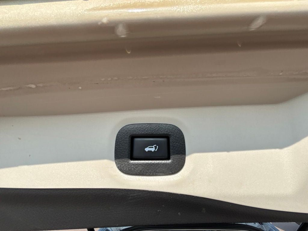 Used 2020 Nissan Rogue SV AWD/4WD image 32