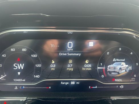 Used 2025 GMC Sierra 1500 Elevation image 7