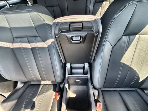 Used 2025 Audi Q5 Premium Plus w/ Premium Plus AWD/4WD image 21