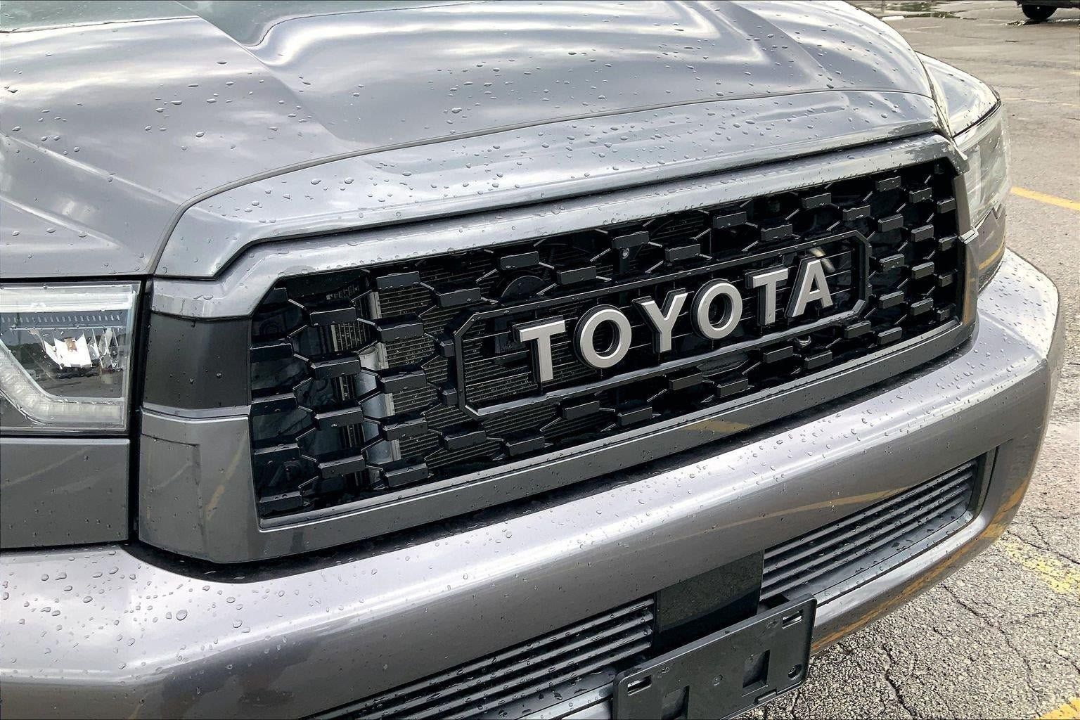 Used 2022 Toyota Sequoia TRD Pro AWD/4WD image 30