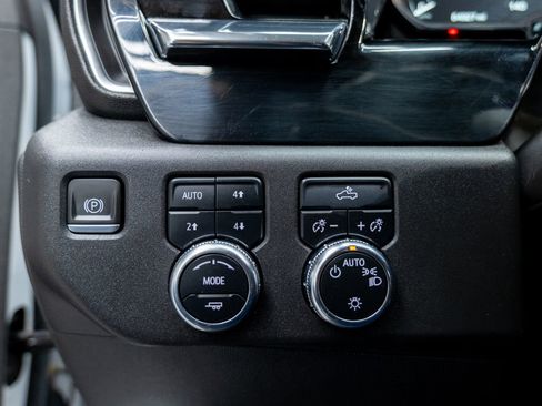 Used 2023 GMC Sierra 1500 SLE AWD/4WD image 43