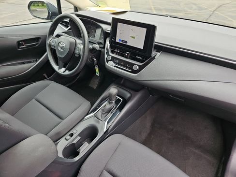 Used 2024 Toyota Corolla LE FWD image 14
