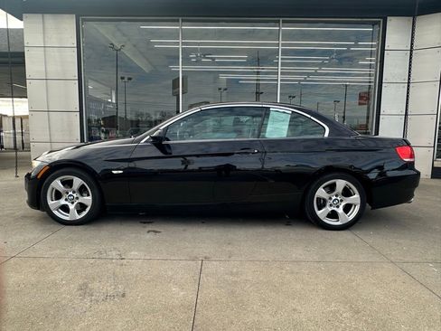 Used 2009 BMW 328i Convertible image 3