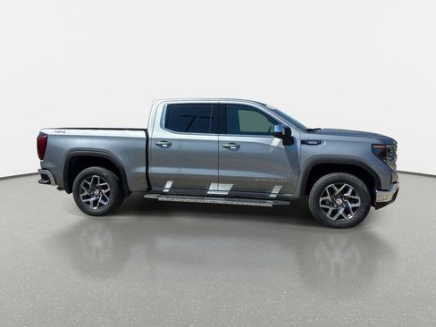 New 2026 GMC Sierra 1500 SLE w/ Preferred Package AWD/4WD image 2
