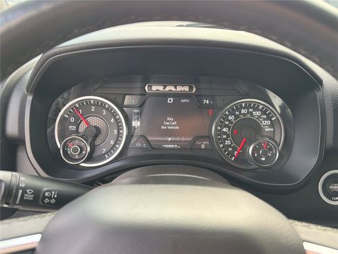Used 2025 RAM 1500 Big Horn AWD/4WD image 26