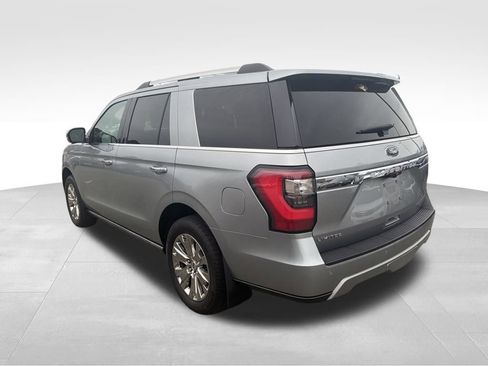 Used 2020 Ford Expedition Limited image 4