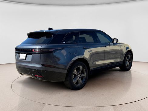 Used 2025 Land Rover Range Rover Velar Dynamic SE image 5