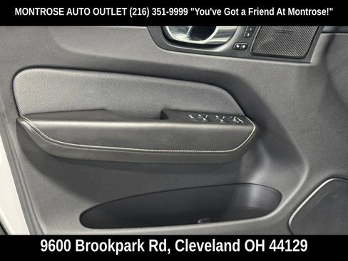 Used 2020 Volvo XC60 T8 R-Design AWD/4WD image 14
