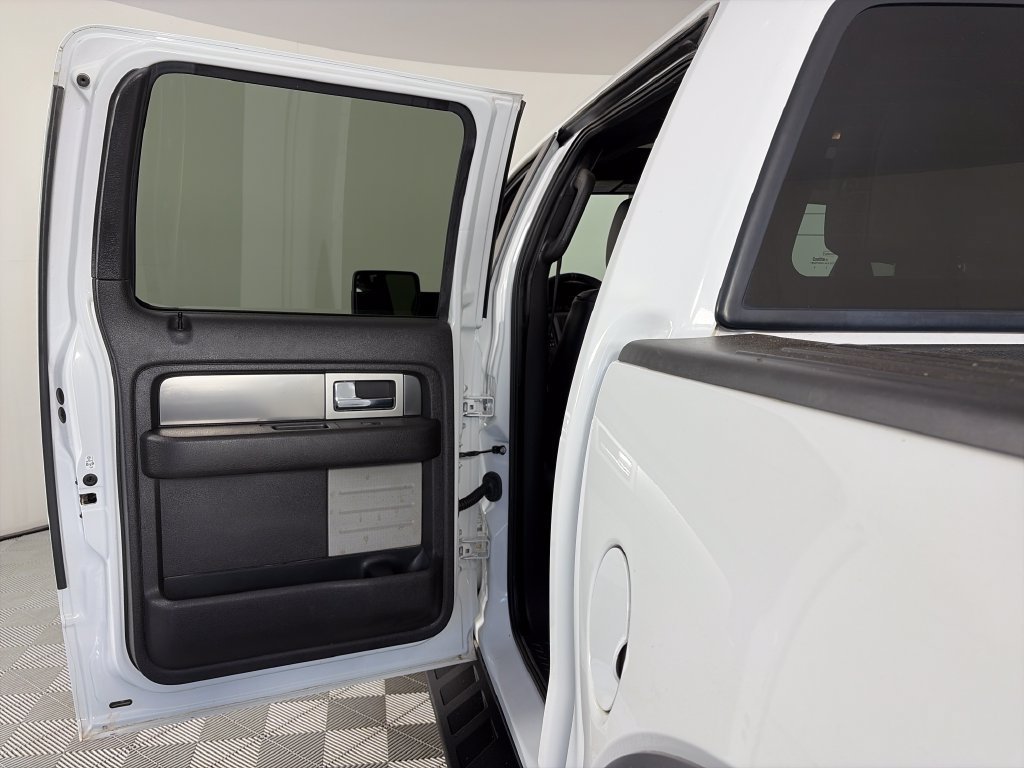 Used 2014 Ford F150 Raptor w/ Equipment Group 801A Luxury AWD/4WD image 12