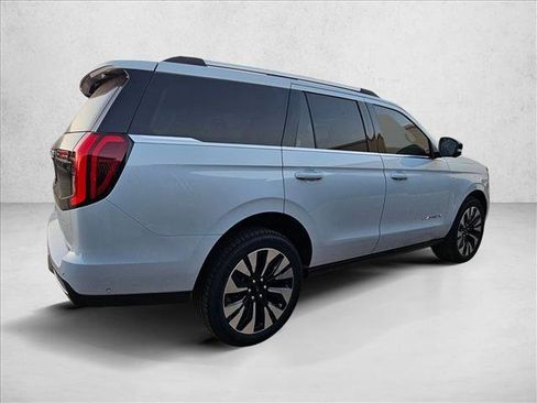 New 2025 Ford Expedition Platinum w/ Driver's Package image 2