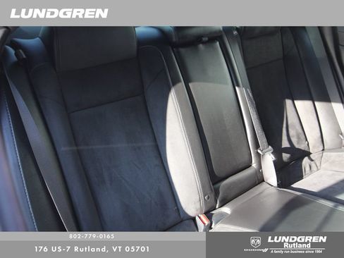 Used 2019 Dodge Charger R/T w/ Plus Group RWD image 25