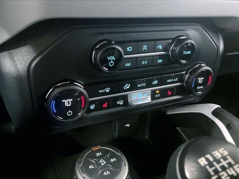 Used 2023 Ford Bronco Badlands AWD/4WD image 26