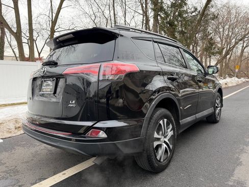 Used 2017 Toyota RAV4 LE w/ Carpet Mat Package image 5